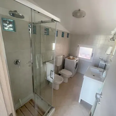 Bilocale Con Terrazzo Stazione Centrale Apartment *