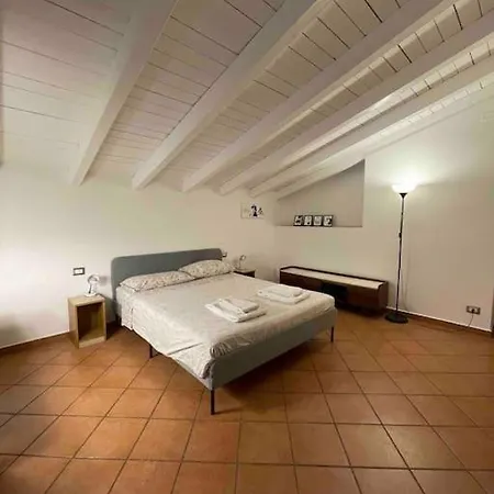 Apartment Bilocale Con Terrazzo Stazione Centrale